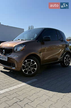 Купе Smart Fortwo 2015 в 