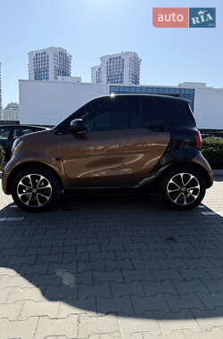 Купе Smart Fortwo 2015 в 