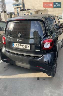 Купе Smart Fortwo 2015 в 