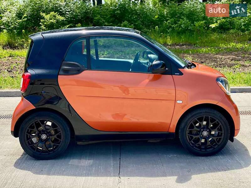 Купе Smart Fortwo 2015 в Киеве