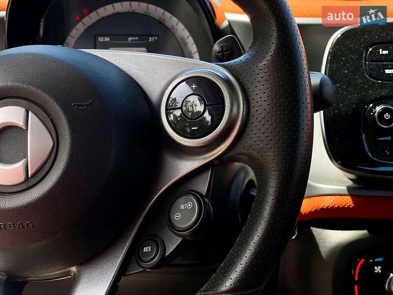 Купе Smart Fortwo 2015 в Киеве