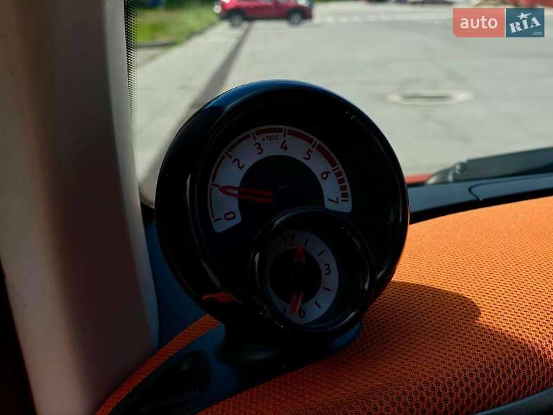 Купе Smart Fortwo 2015 в Киеве