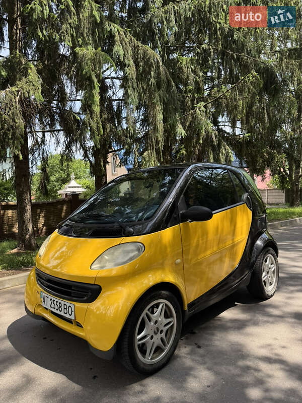 Купе Smart Fortwo 2000 в Черновцах