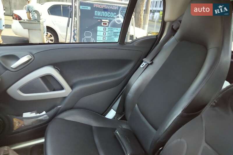 Купе Smart Fortwo 2015 в Києві