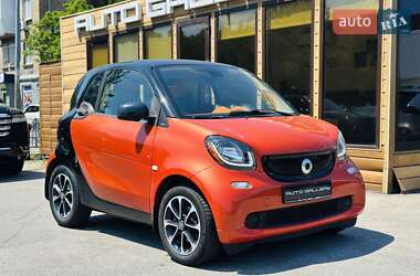 Купе Smart Fortwo 2015 в 
