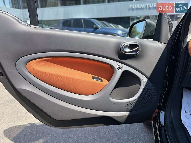 Купе Smart Fortwo 2015 в Киеве