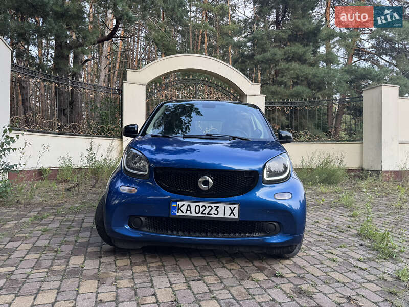 Купе Smart Fortwo 2015 в Киеве