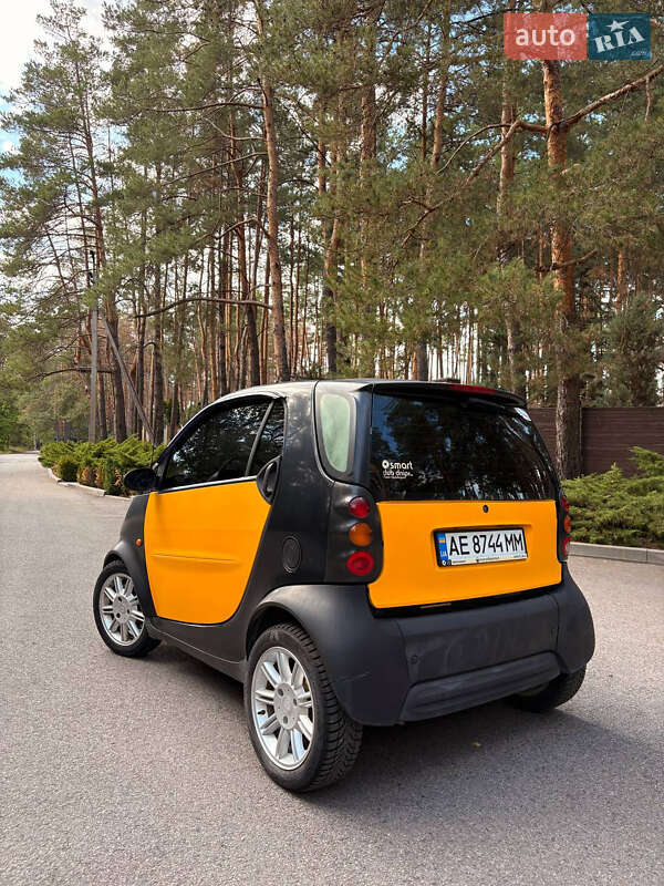 Купе Smart Fortwo 1999 в Новомосковську