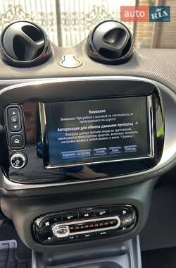 Купе Smart Fortwo 2017 в 