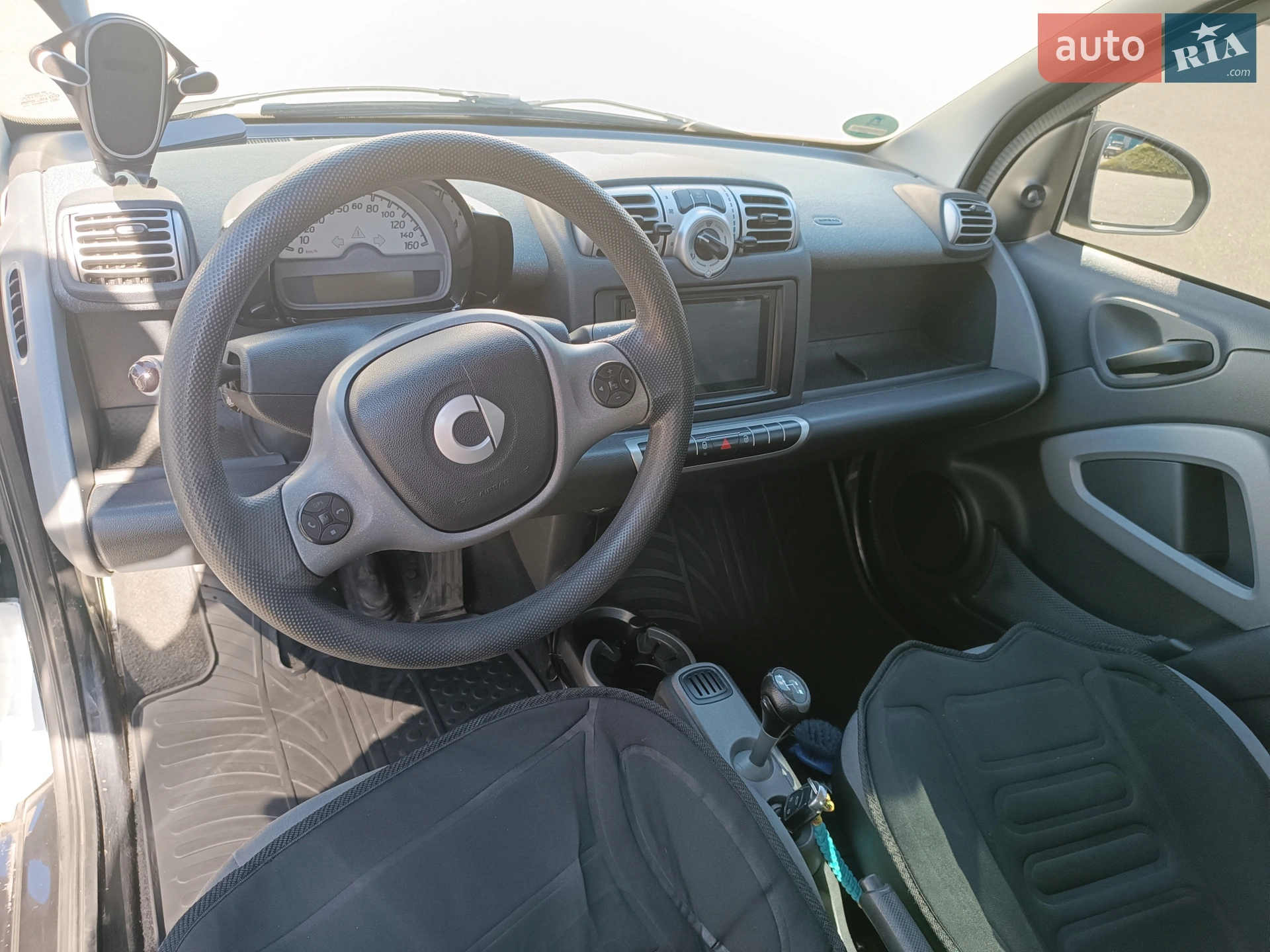 2010 Smart Fortwo - мініатюра 11