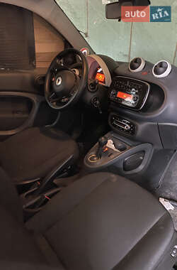 Купе Smart Fortwo 2017 в 