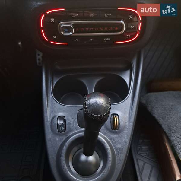 Купе Smart Fortwo 2015 в Киеве фото 24 Купе Smart Fortwo 2015 в Киеве