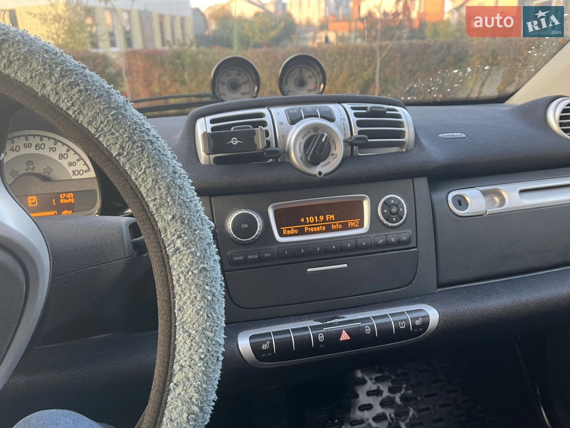 2015 Smart Fortwo - мініатюра 10