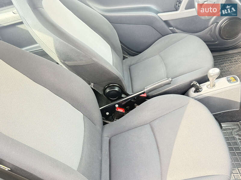 Купе Smart Fortwo 2011 в Киеве фото 42 Купе Smart Fortwo 2011 в Киеве