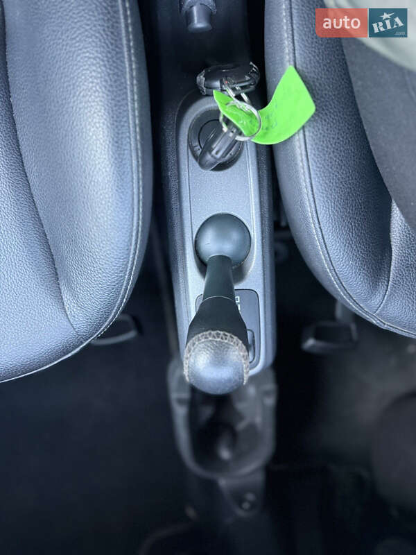 Купе Smart Fortwo 2014 в Радехове фото 13 Купе Smart Fortwo 2014 в Радехове