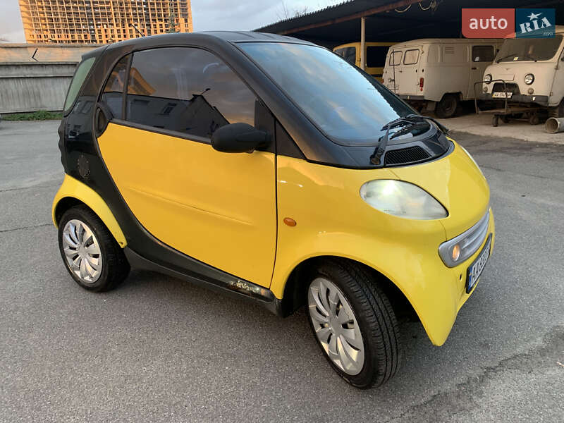 Купе Smart Fortwo 2000 в Киеве фото 3 Купе Smart Fortwo 2000 в Киеве