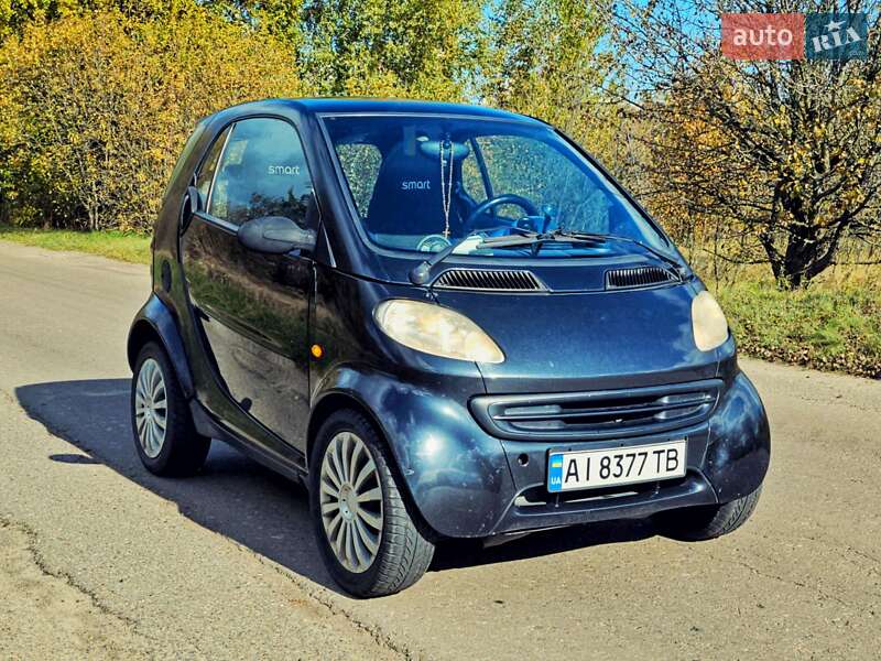 Купе Smart Fortwo 2000 в Ворзеле