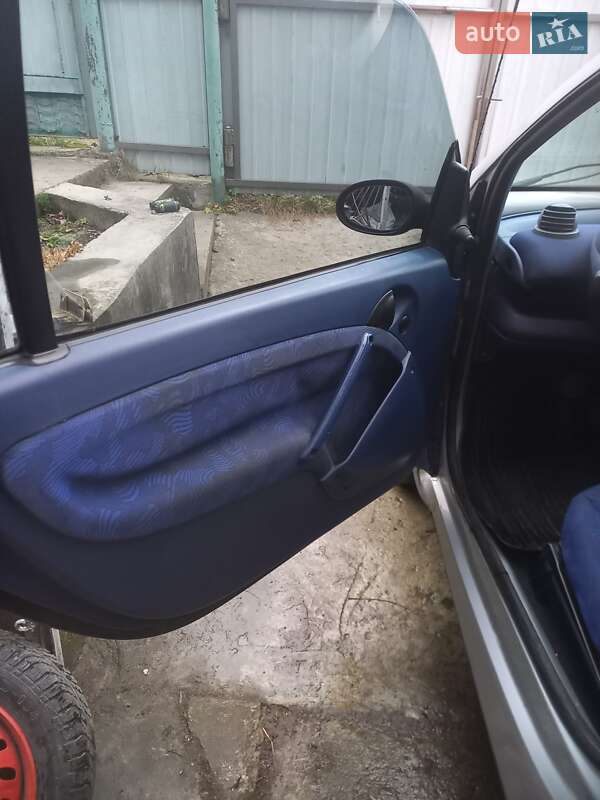 Купе Smart Fortwo 2000 в Дрогобыче