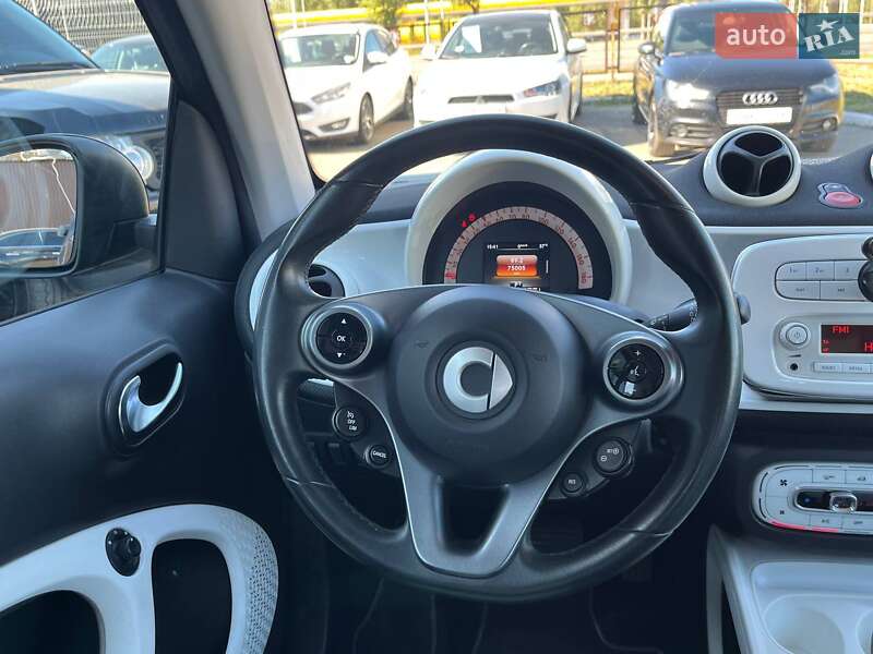 Купе Smart Fortwo 2015 в Киеве
