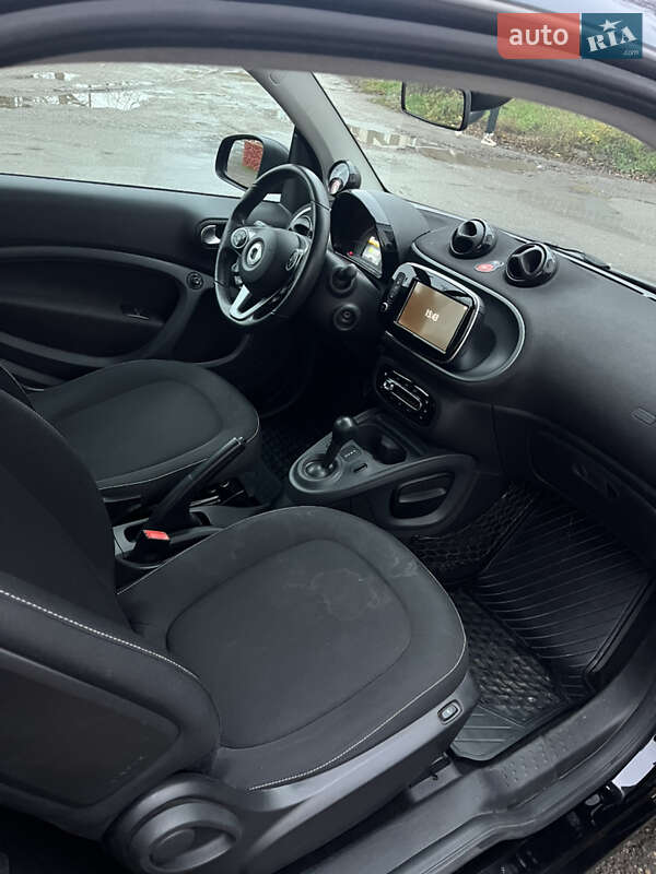 Купе Smart Fortwo 2018 в Чернівцях