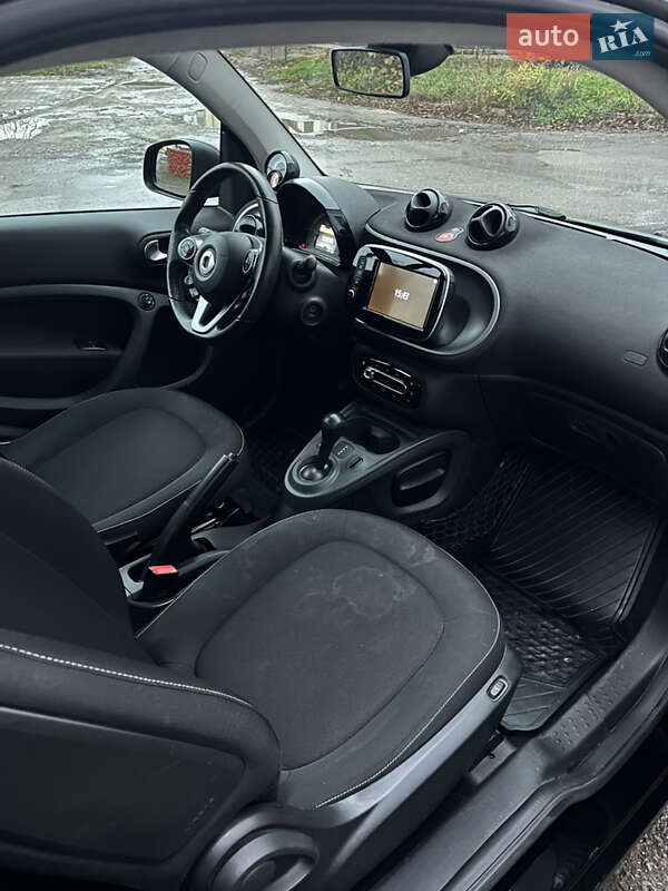 Купе Smart Fortwo 2018 в Чернівцях