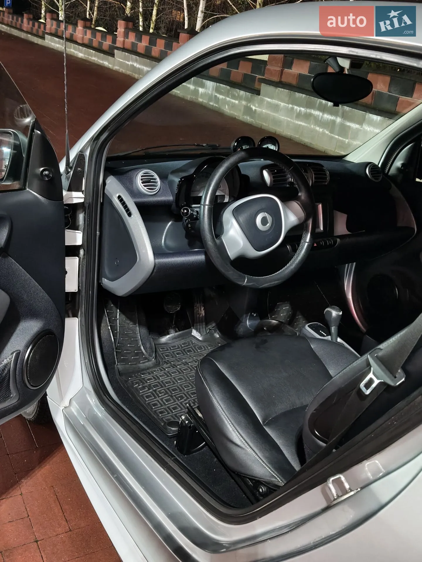 2014 Smart Fortwo - мініатюра 16