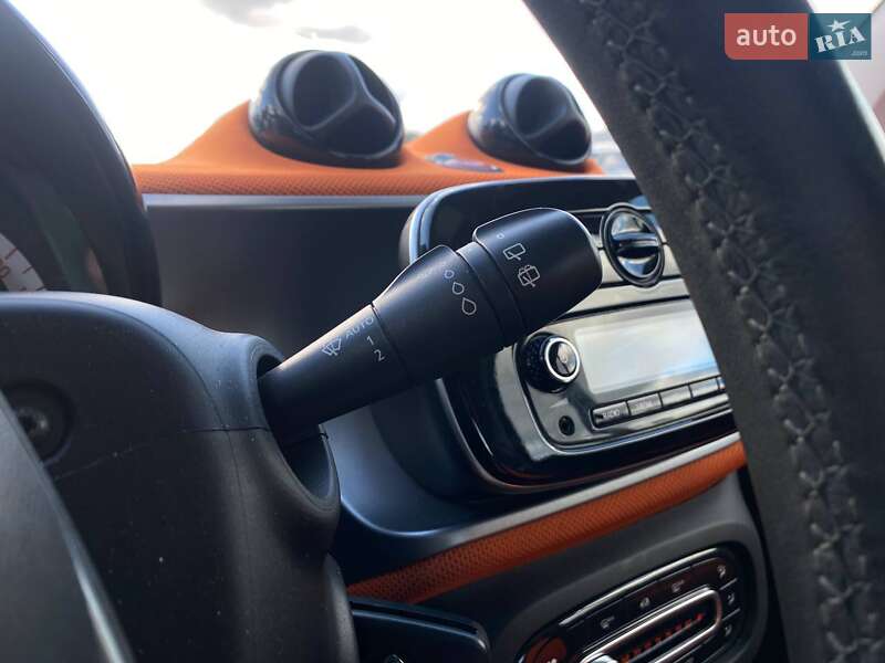 Купе Smart Fortwo 2015 в Киеве