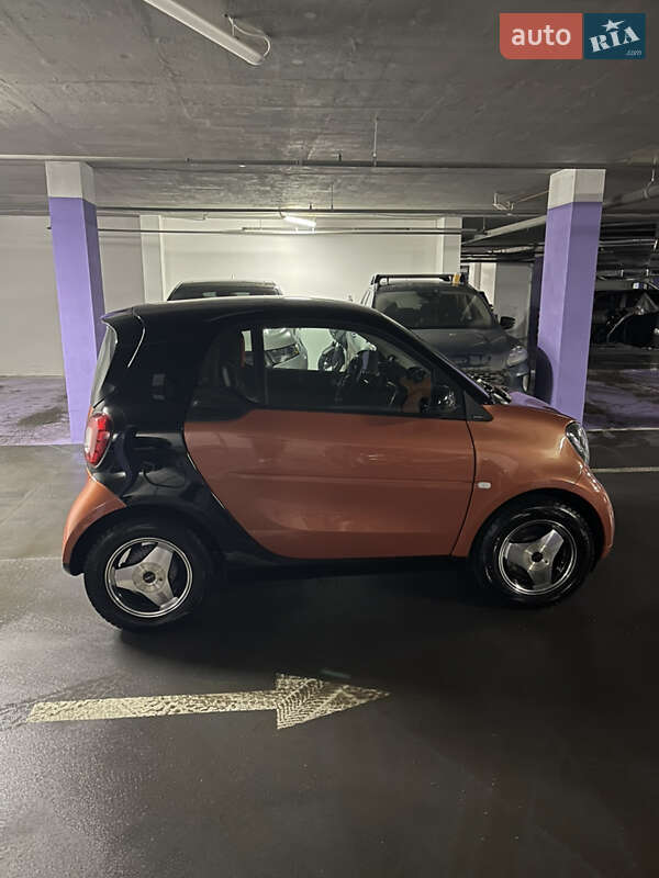 Купе Smart Fortwo 2016 в Киеве