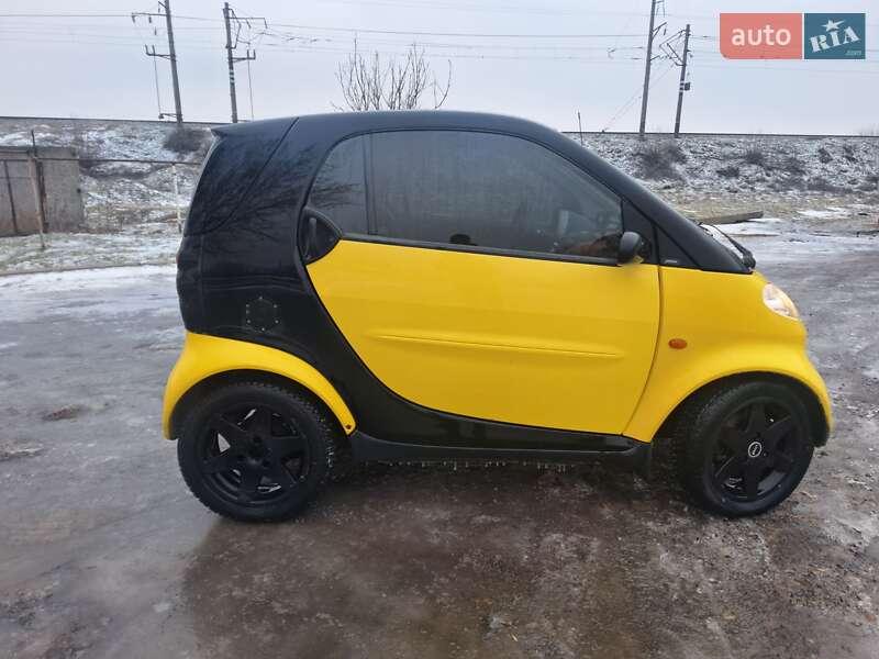 Купе Smart Fortwo 2001 в Вознесенске