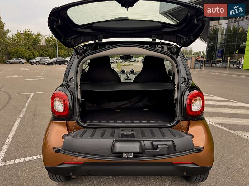 Купе Smart Fortwo 2015 в Киеве фото 8 Купе Smart Fortwo 2015 в Киеве