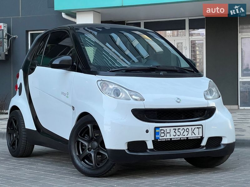 Купе Smart Fortwo 2010 в Черноморске