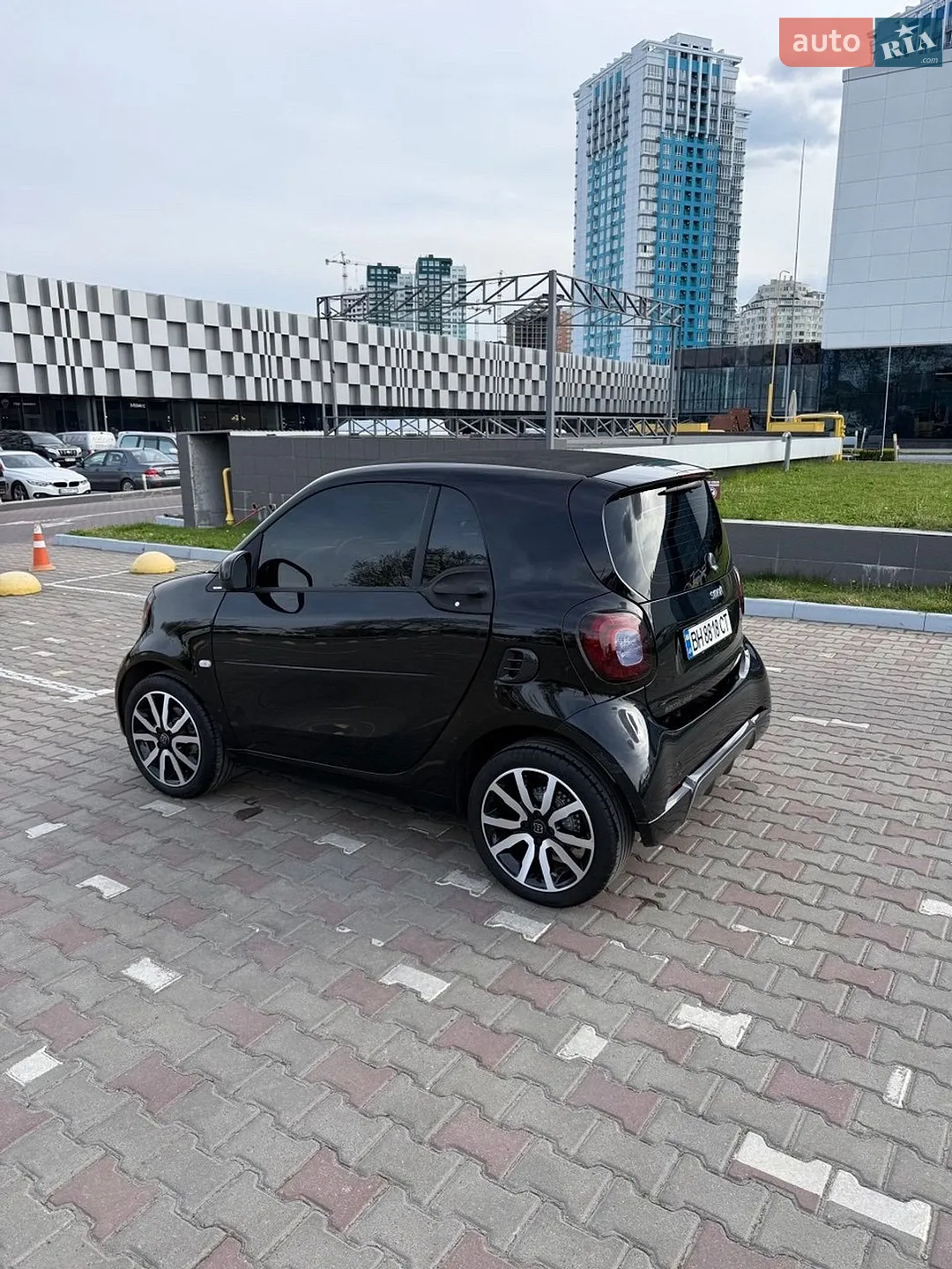 2017 Smart Fortwo - мініатюра 2