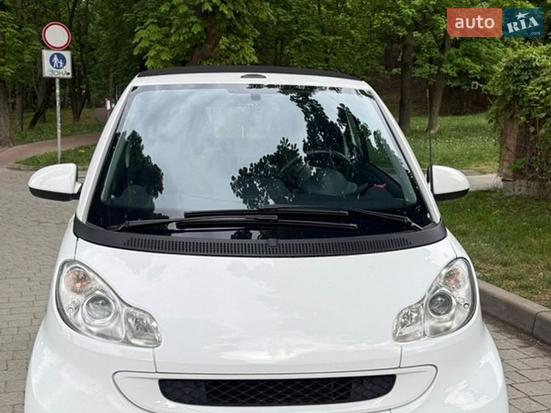 Кабріолет Smart Fortwo 2011 в Львові