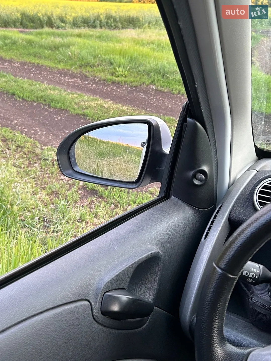 2011 Smart Fortwo - мініатюра 26