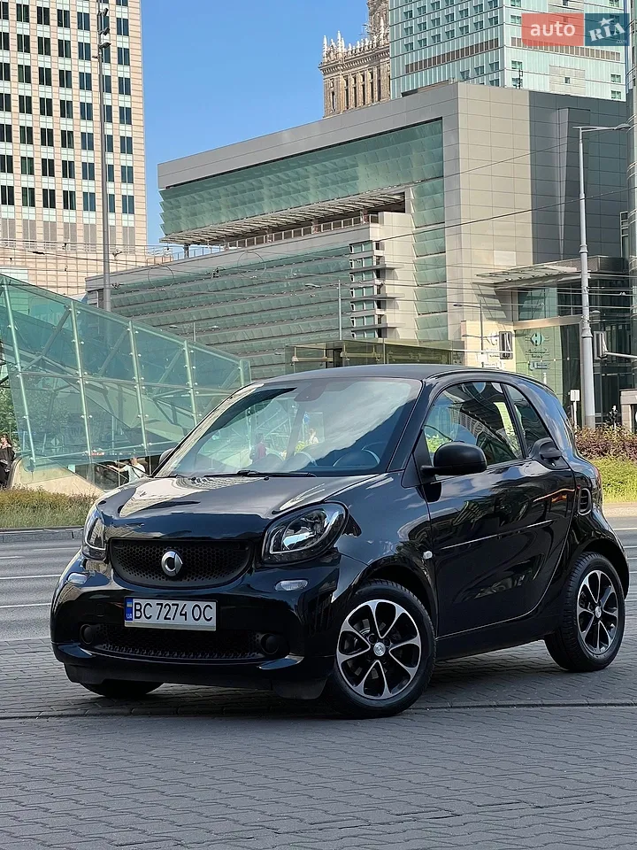 2017 Smart Fortwo - мініатюра 19