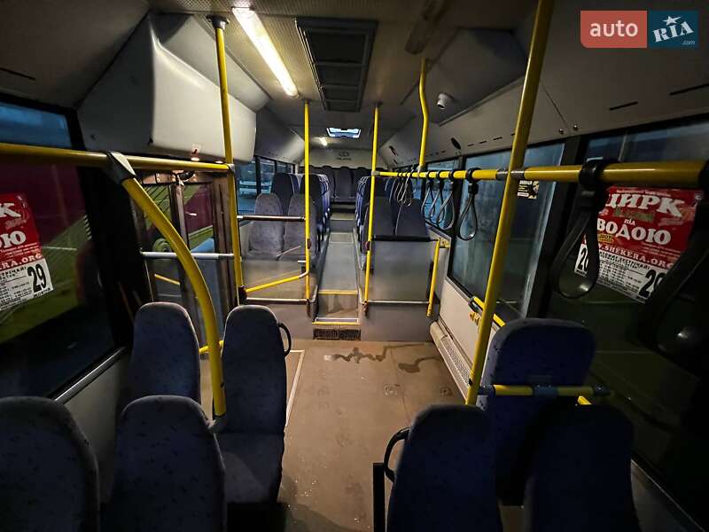 Пригородный автобус Solaris Urbino 2007 в Житомире