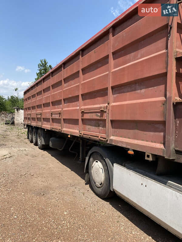 Контейнеровоз напівпричіп Sommer SP 1999 в Кривому Розі