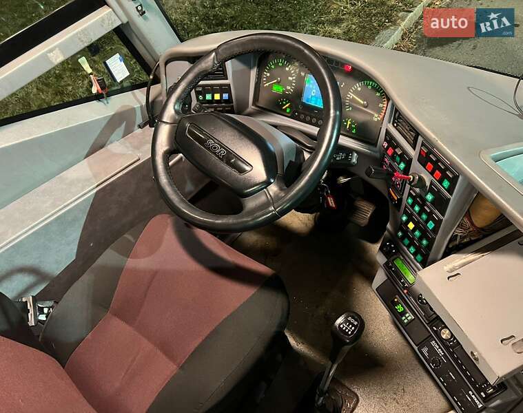 Приміський автобус SOR LS 2009 в Луцьку