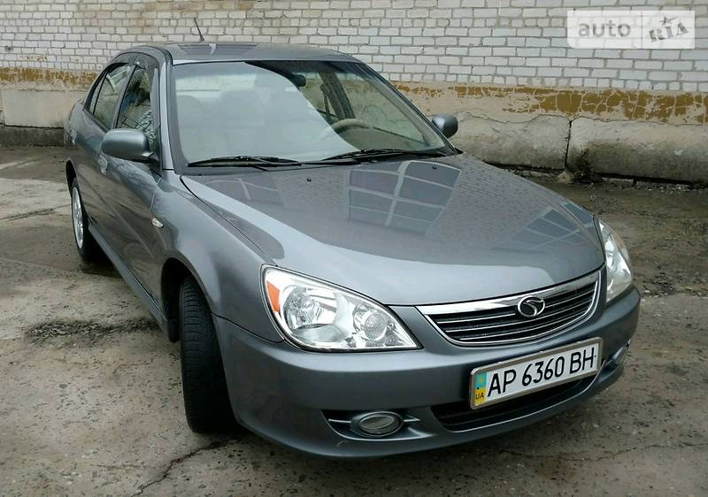Седан SouEast Lioncel 2008 в Токмаку