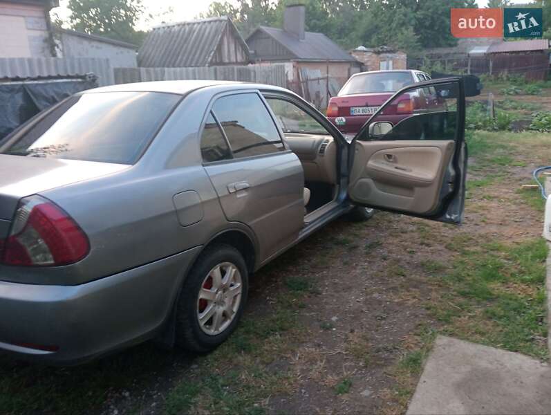 Седан SouEast Lioncel 2007 в Кропивницькому