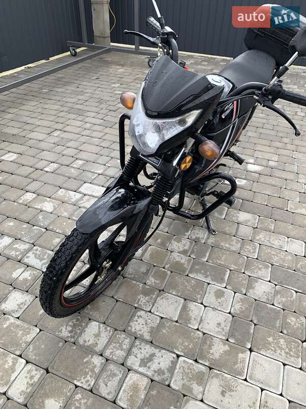 Мотоцикл Классік Spark SP 125C-2C 2019 в Сторожинці
