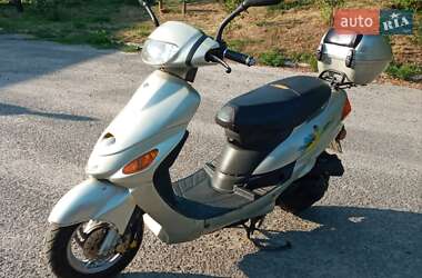 Скутер Spark SP 125C-2C 2005 в 