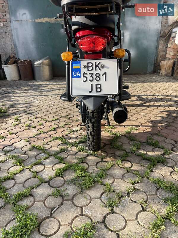 Мотоцикл Классік Spark SP 125C-2C 2024 в Рівному