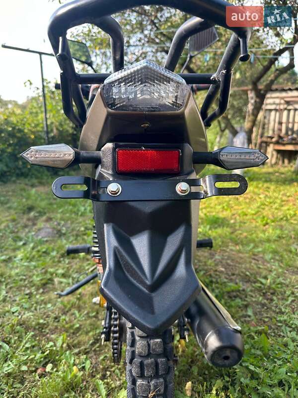 Мотоцикл Багатоцільовий (All-round) Spark SP 125C-2CDN 2024 в Ланівці