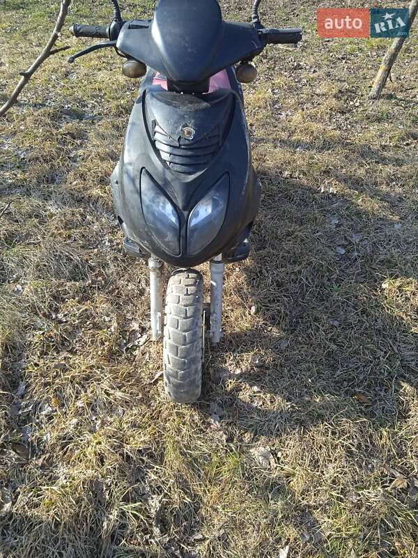Максі-скутер Spark SP 125C-3 2010 в Вінниці