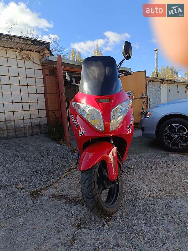 Максі-скутер Spark SP 150-S28 2017 в Нікополі фото 3 Максі-скутер Spark SP 150-S28 2017 в Нікополі