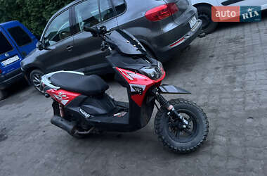 Скутер Spark  SP 150R-12S 2014 в Мостиській