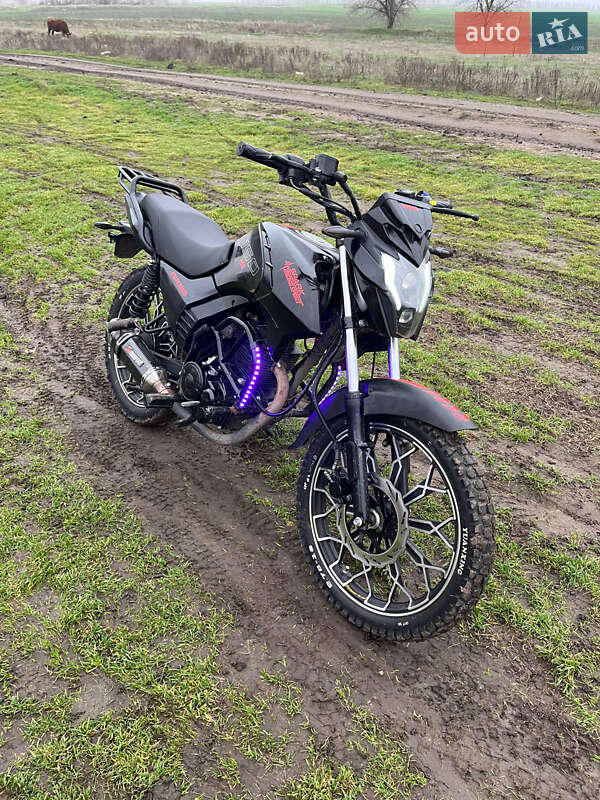 Мотоцикл Классік Spark SP 150R-12S 2025 в Великій Михайлівці фото 3 Мотоцикл Классік Spark SP 150R-12S 2025 в Великій Михайлівці