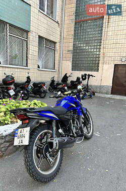 Мотоцикл Классік Spark SP 150R-15 2023 в 