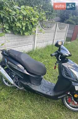 Скутер Spark SP 150S-17R 2019 в 